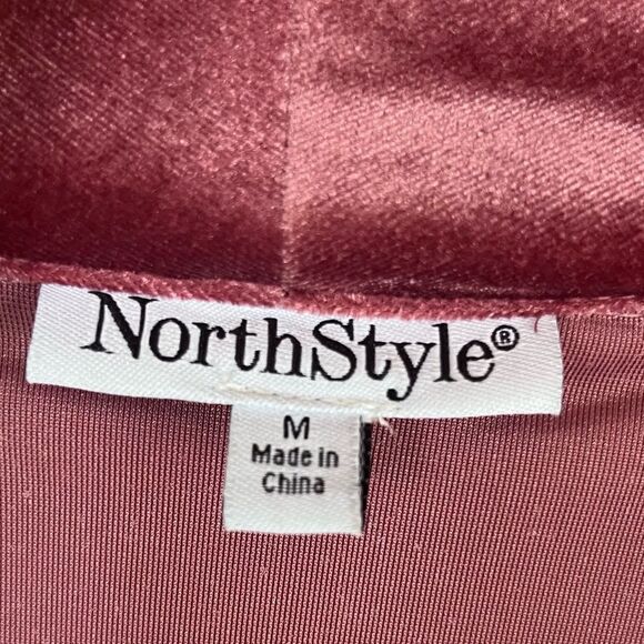 NorthStyle Velour Belted Robe Burgundy Medium - Picture 9 of 9